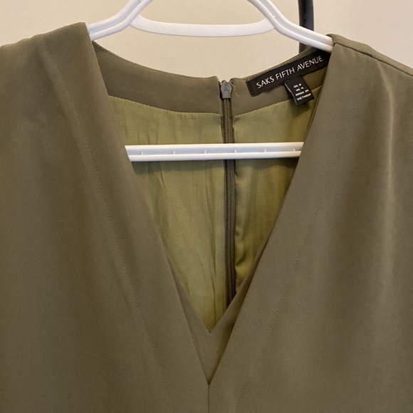 Dress - Picture 3 of 3